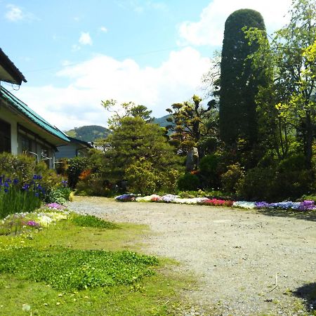 ゲストハウス「古民家の宿梨本軒」 Takayama (Nagano) المظهر الخارجي الصورة